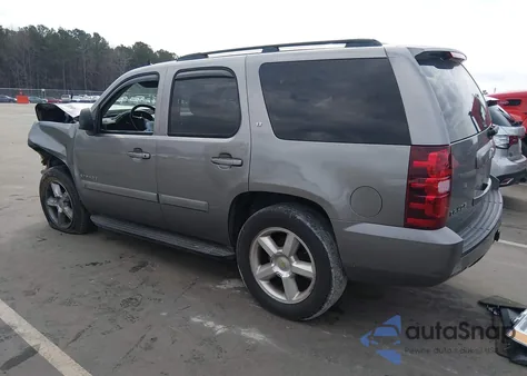 2008 Chevrolet Tahoe Lt z USA, uszkodzony, nr VIN 1GNFC13088R165313